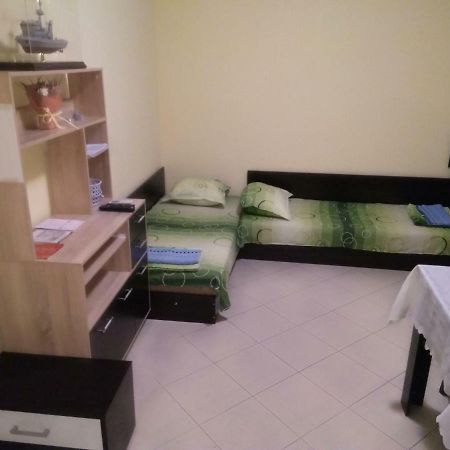 Apartment Nedyalkov Βάρνα Εξωτερικό φωτογραφία